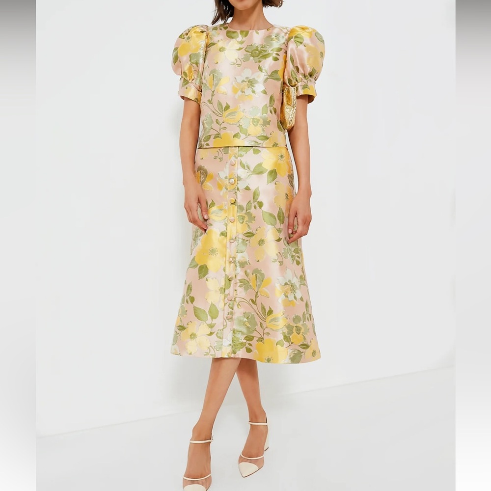 Tuckernuck lotus jacquard skirt set